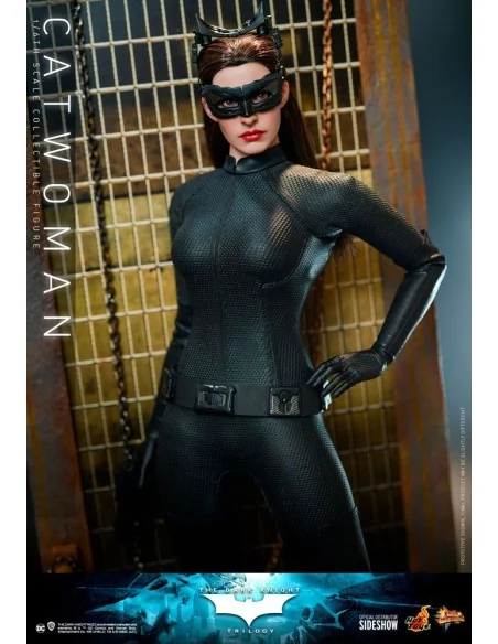 Catwoman MMS627 New Ed. Batman Dark Knight 1/6 Anne Hathaway 29 cm