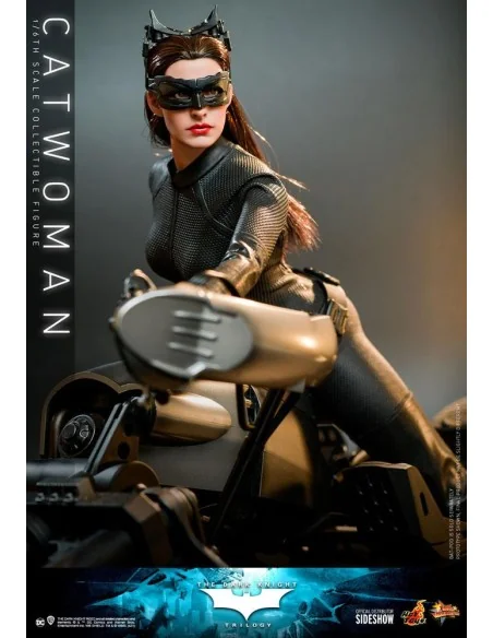 Catwoman MMS627 New Ed. Batman Dark Knight 1/6 Anne Hathaway 29 cm