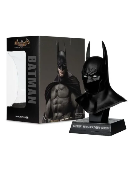 Batman: Arkham Asylum DC Direct Mini Replica 1/3 Batman Cowl 19 cm