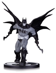 Batman Black & White Statue by Carlos D'Anda 20 cm