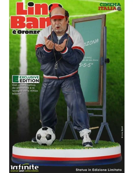 Lino Banfi L'allenatore nel Pallone Old&Rare Exclusive Resin Statue Full 25cm 419,99 € Infinite Statue