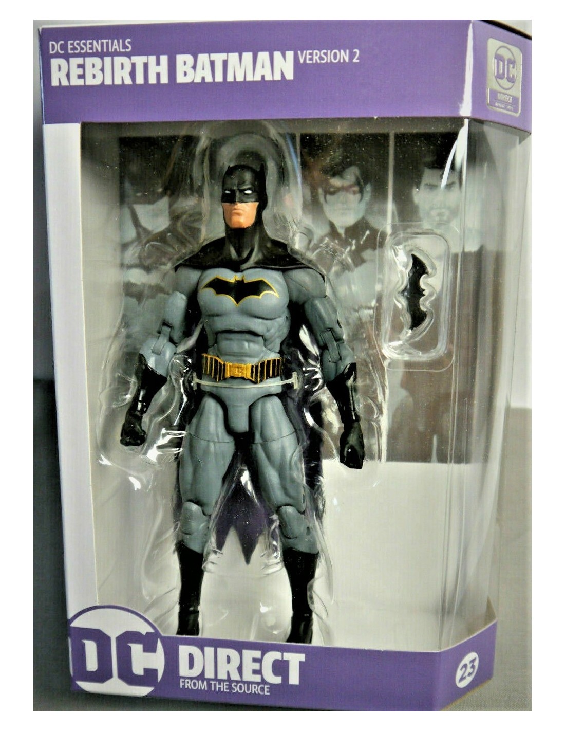 DC Essentials Batman Rebirth Version 2 18 cm