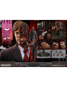 Hot Toys TWO FACE Harvey Dent MMS546 Batman The Dark Knight 1:6 2019 TOY FAIR EXCLUSIVE - 9 - 