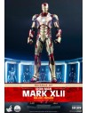 Iron Man Mark XLII Deluxe 1:4 Scale Figure 49cm - 1 - 