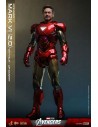 Marvel's The Avengers Movie Masterpiece Diecast Action Figure 1/6 Iron Man Mark VI (2.0) with Suit-Up Gantry 32 cm - 9 - 