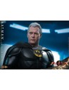 The Flash Movie Masterpiece Action Figure 1/6 Batman (Modern Suit) 30 cm - 7 - 