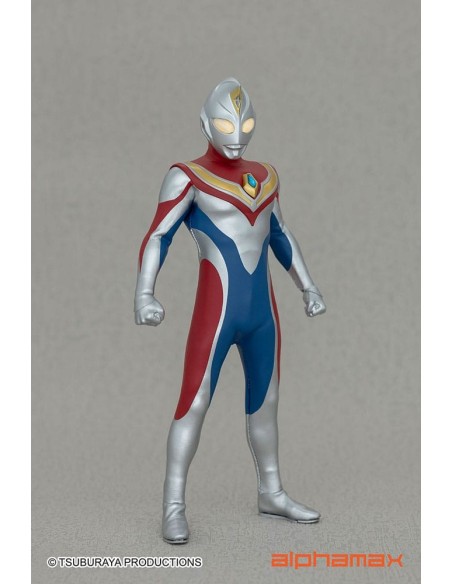 Ultraman Light-Up Action Figure Dyna 16 cm  Alphamax