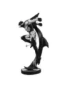 DC Direct Resin Statue Batman Black & White White Knight by Sean Murphy 23 cm  DC Direct