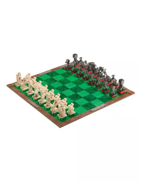 Minecraft Chess Set Overworld Heroes vs. Hostile Mobs  Noble Collection