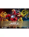 Iron Man Mark IV with Suit-Up Gantry 49 cm Quarter Scale  Hot Toys