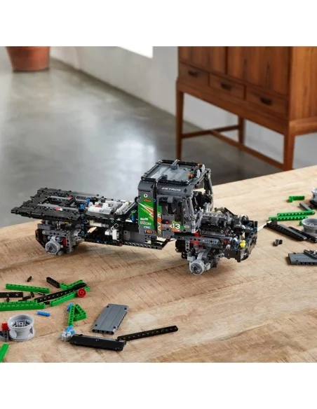 Technic Powered Up 42129 Camion fuoristrada 4x4 Mercedes-Benz Zetros