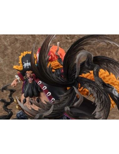 Marshall D. Teach One Piece Figuarts ZERO Extra Battle Kurouzu 24 cm